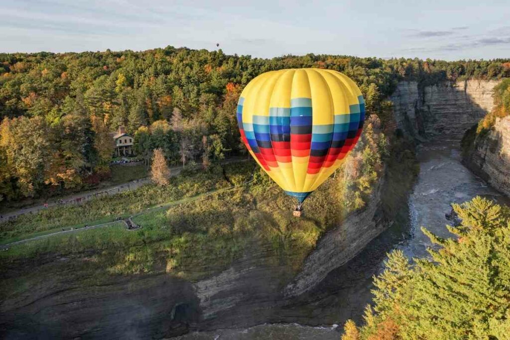 Booking balloon ride Letchworth State Park