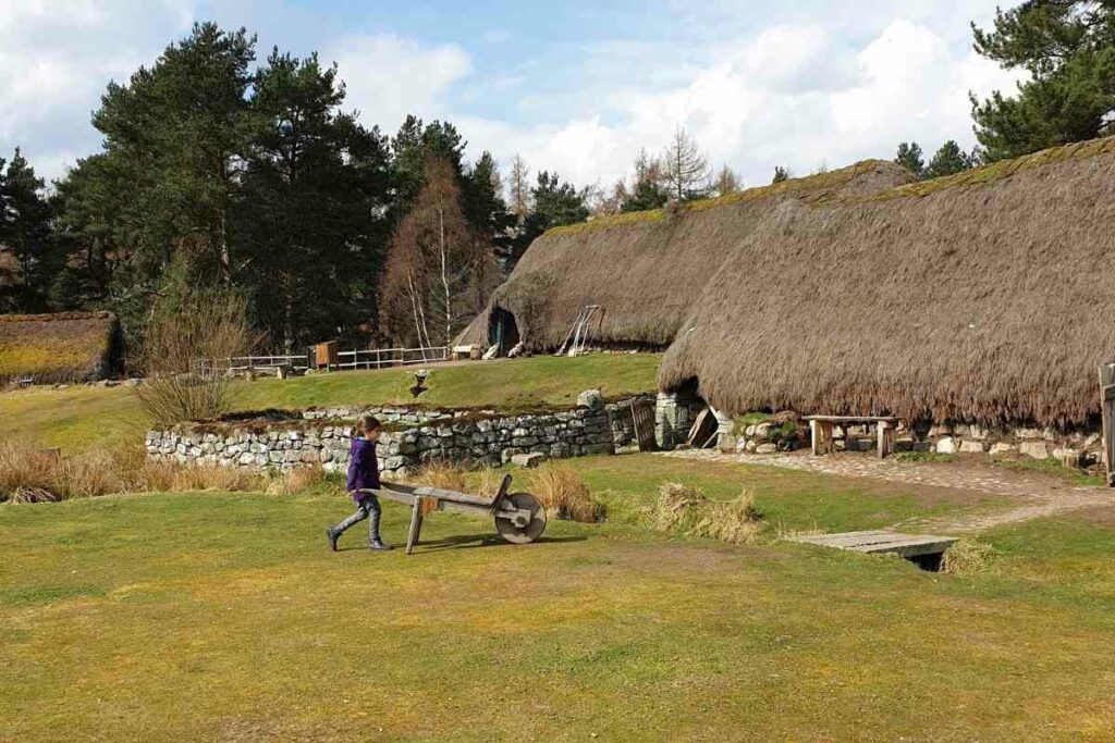 Newtonmore Highland folk museum information