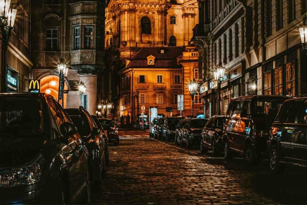 Walking Prague at night