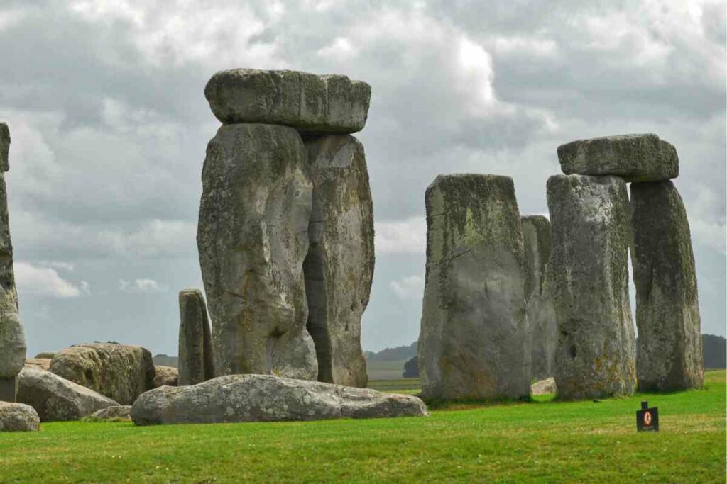 Close can you get to Stonehenge