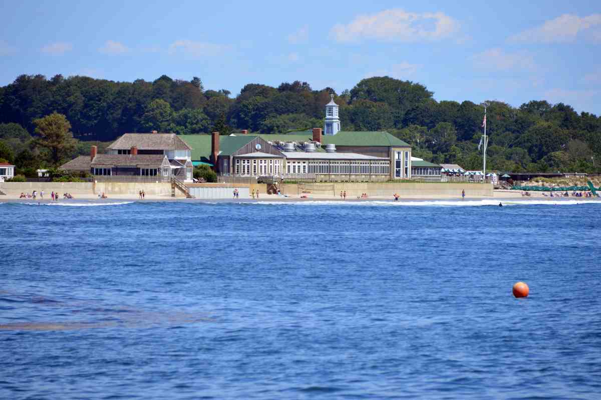 Best Beaches In Newport, Rhode Island, To Swim And Surf