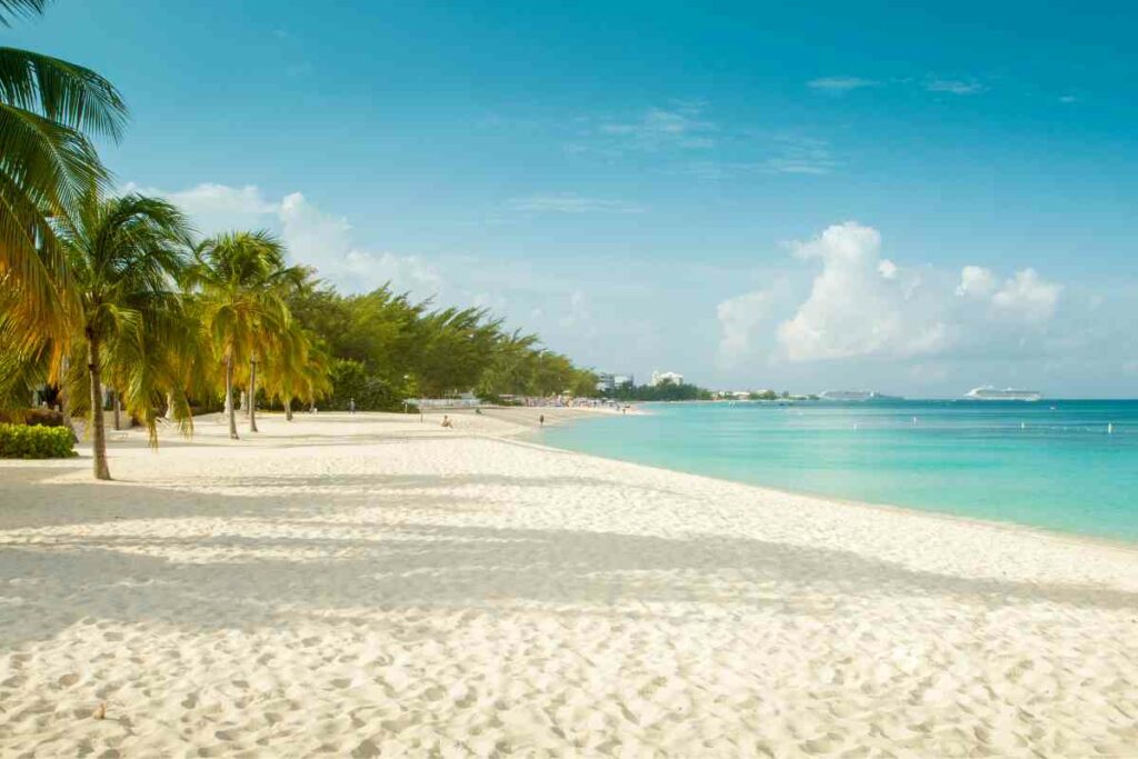 Seven mile beach Grand Cayman empty
