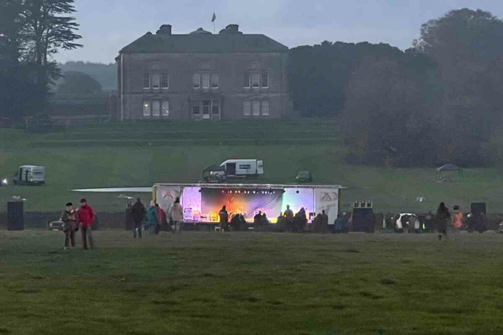 Sledmere house Christmas guide