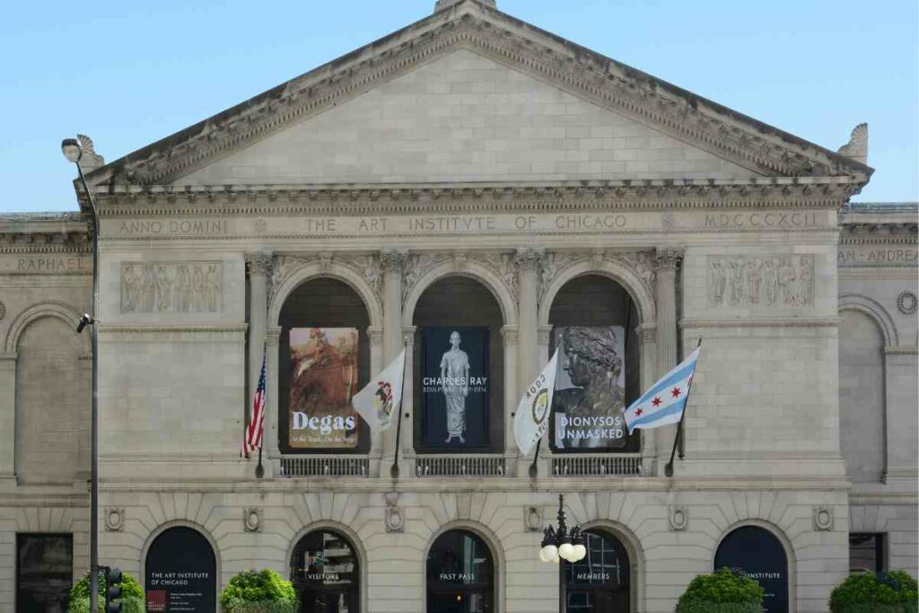 Visit Art Institute Chicago