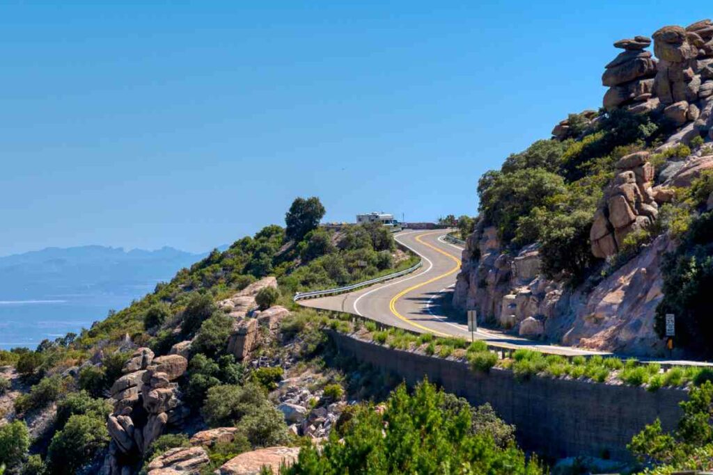 Drive through Mt . Lemmon scenic byway