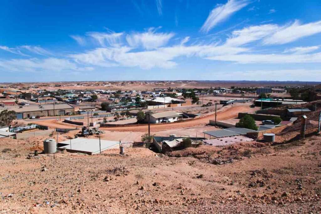Outback town Coober Pedy view