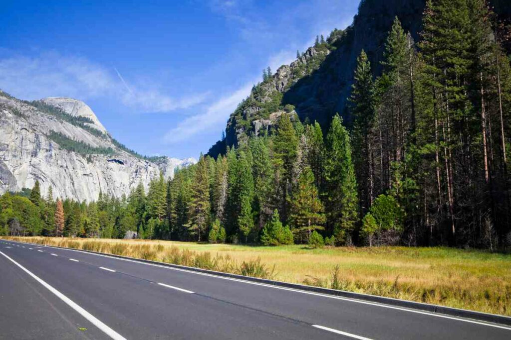Yosemite National park road