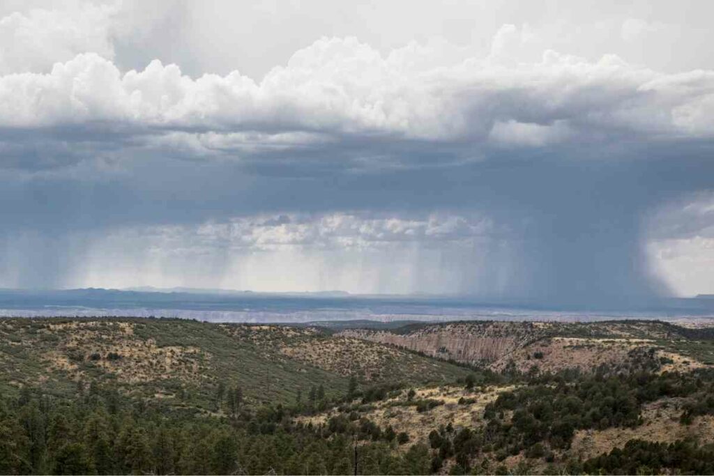 Avoid Monsoon season in Arizona