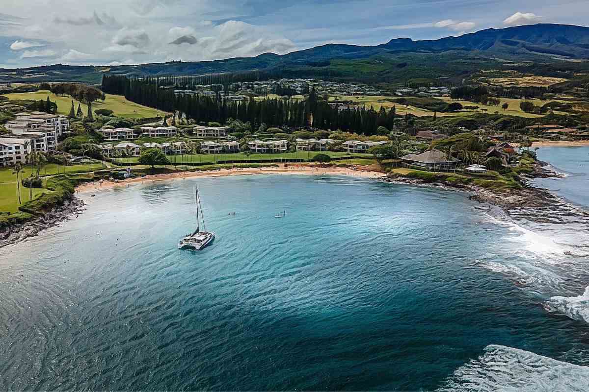 Beaches in Maui for Swimming