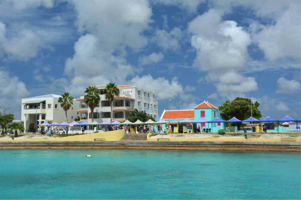 Love Caribbean Island Bonaire