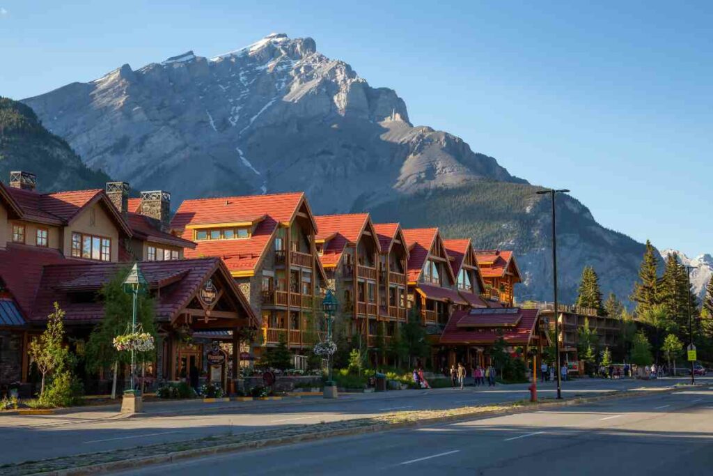 Plan for visiting Banff for 5 days
