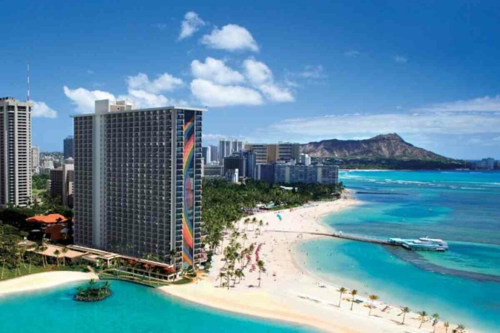 @booking.com Hilton Hawaiian Village Waikiki Beach Resort: Waikiki Beach (Oahu, Hawaii)