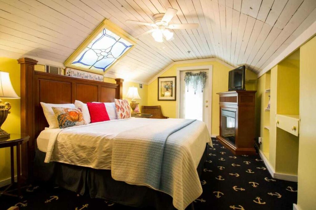 Tybee Island Inn Bed & Breakfast