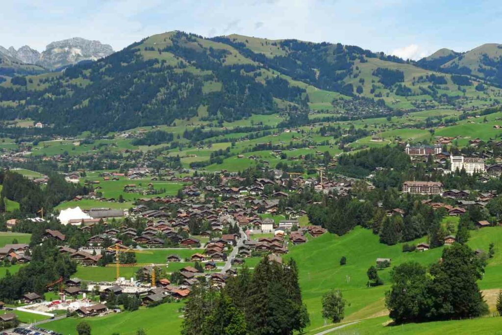 Visit Gstaad, Switzerland by car