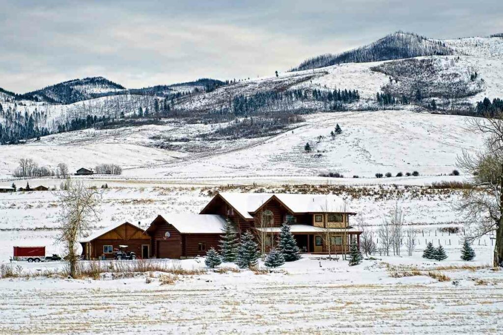 Montana winter travel