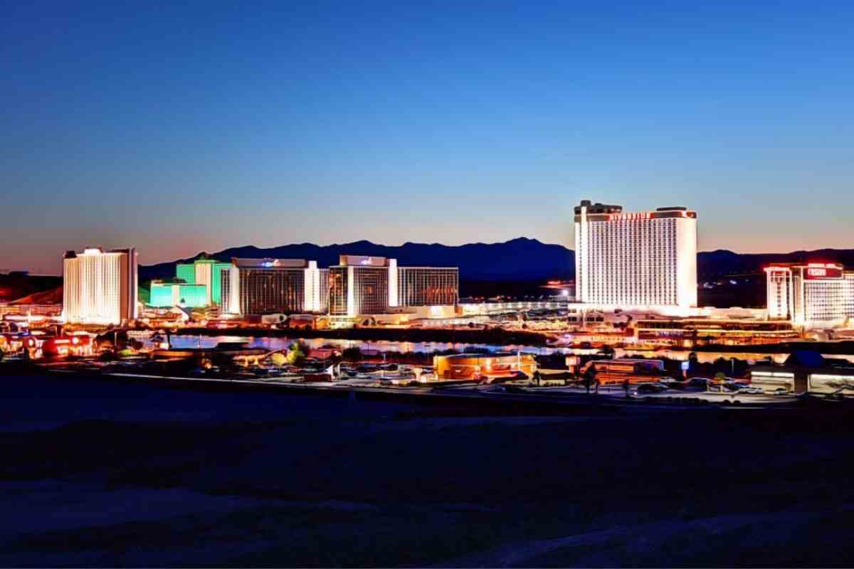 Best Things to Do in Laughlin guide