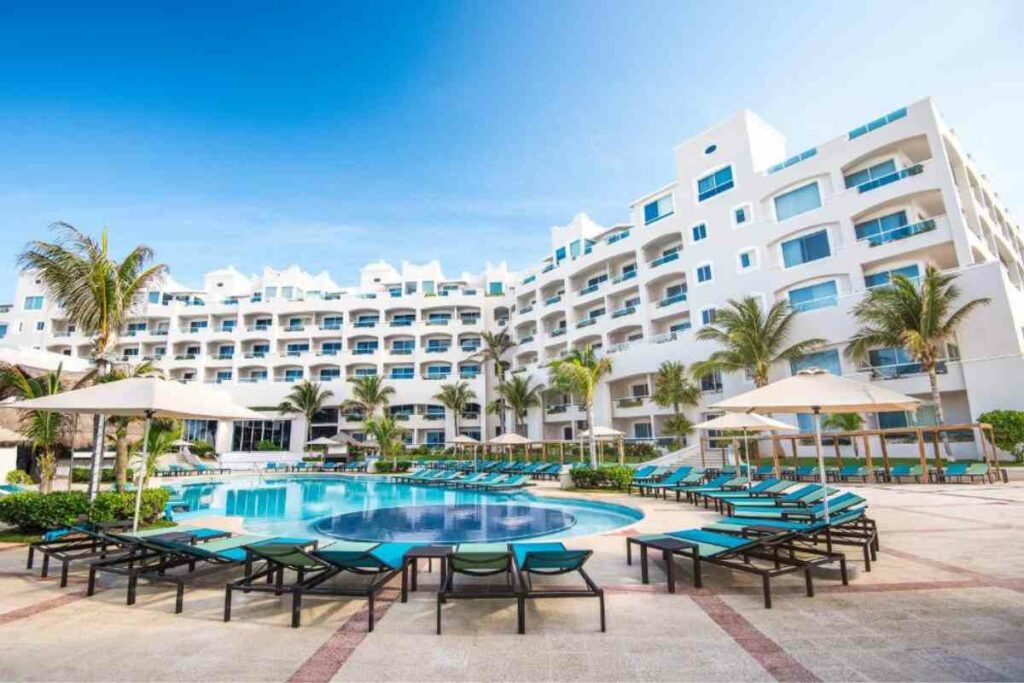 @booking.com Wyndham Alltra Cancun All Inclusive Resort hotel
