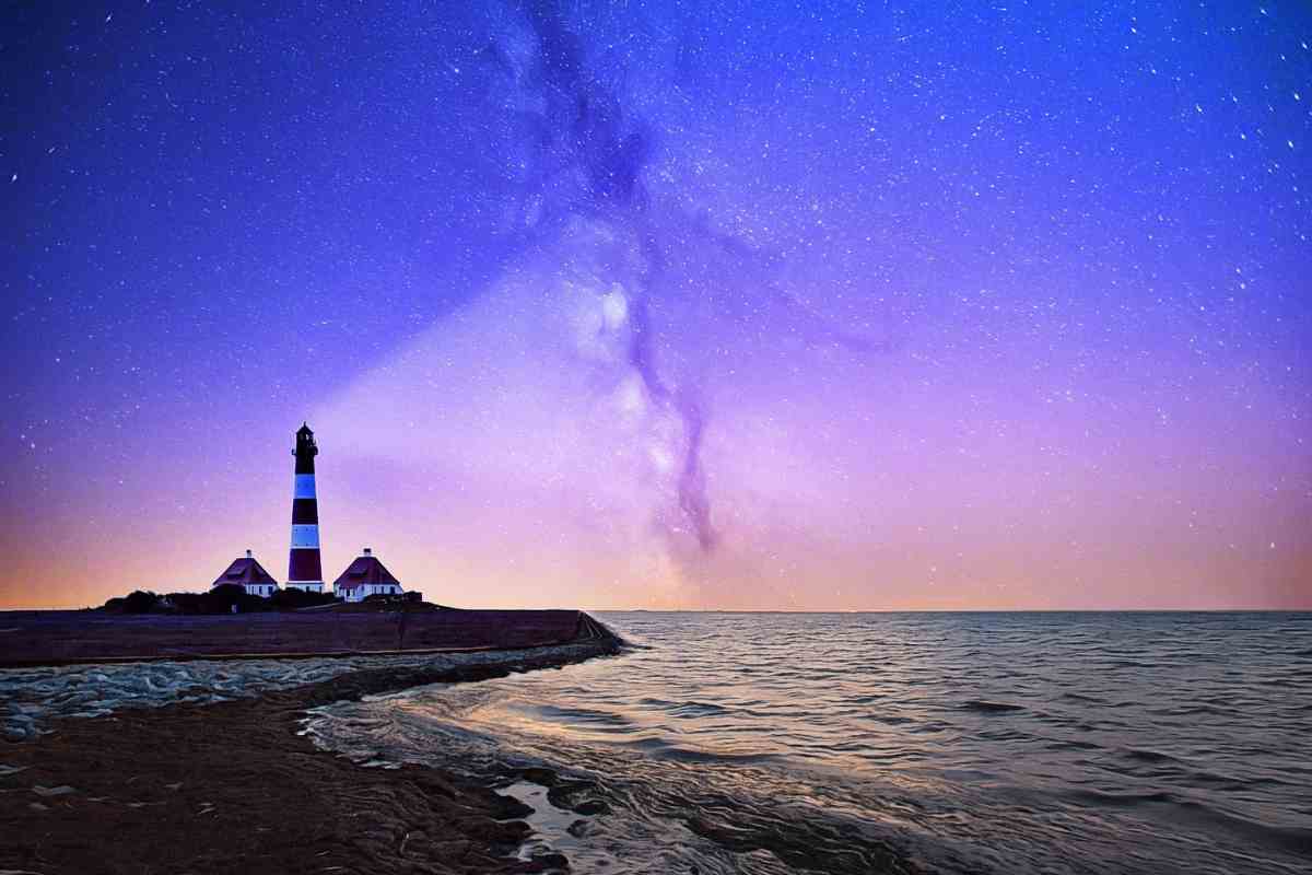 Comprehensive UK Lighthouse Cottage Rental Guide