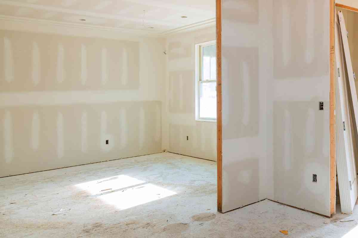 How to Make a Rage Room At Home (Steps & Practical Tips)