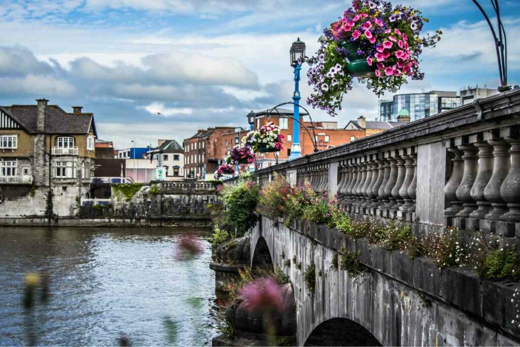 Ireland budget travel tips