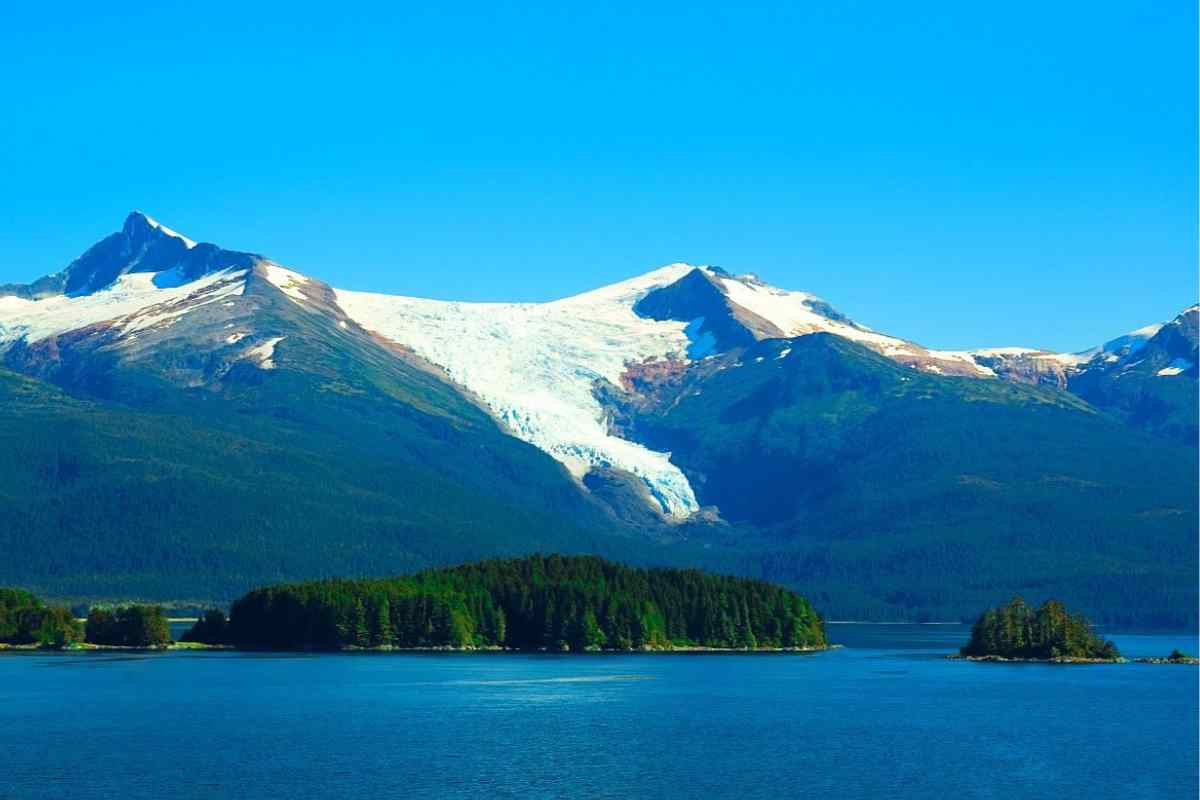 Endicott Arm vs. Glacier Bay (Alaska’s Crown Jewels Compared)