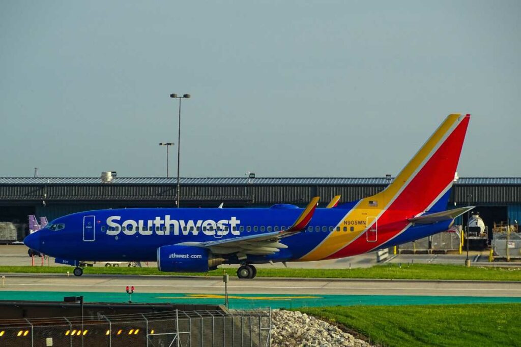 southwest airlines airplanes