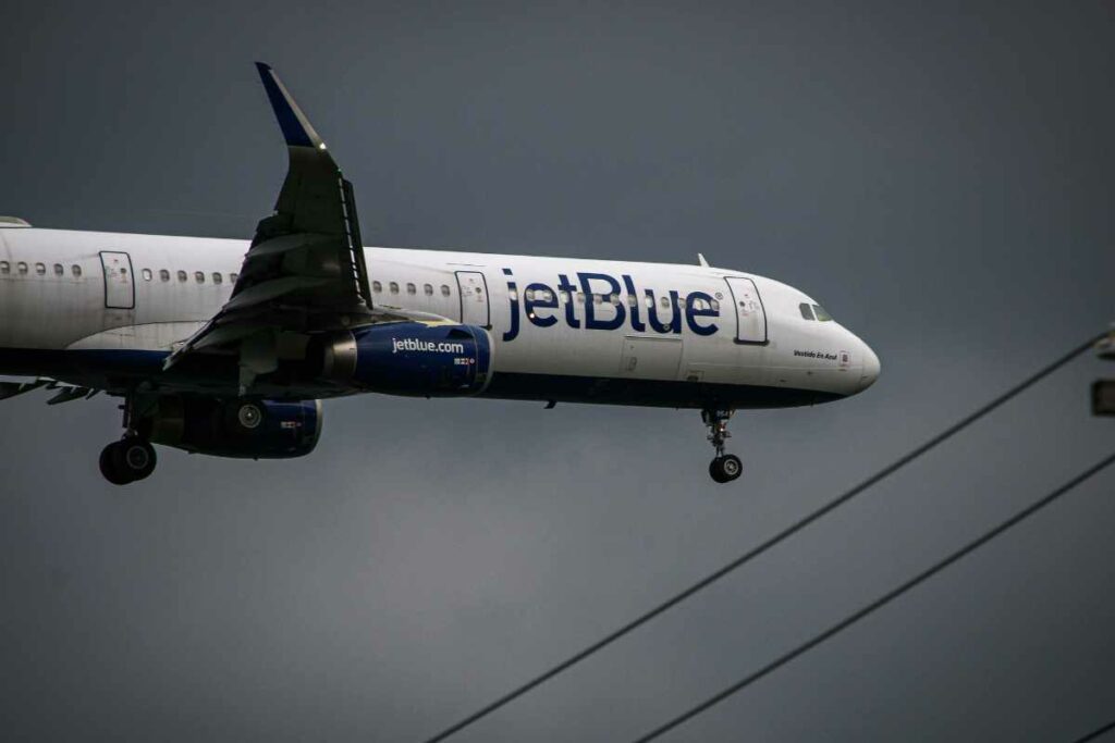 Do JetBlue Prices Go Up and Down