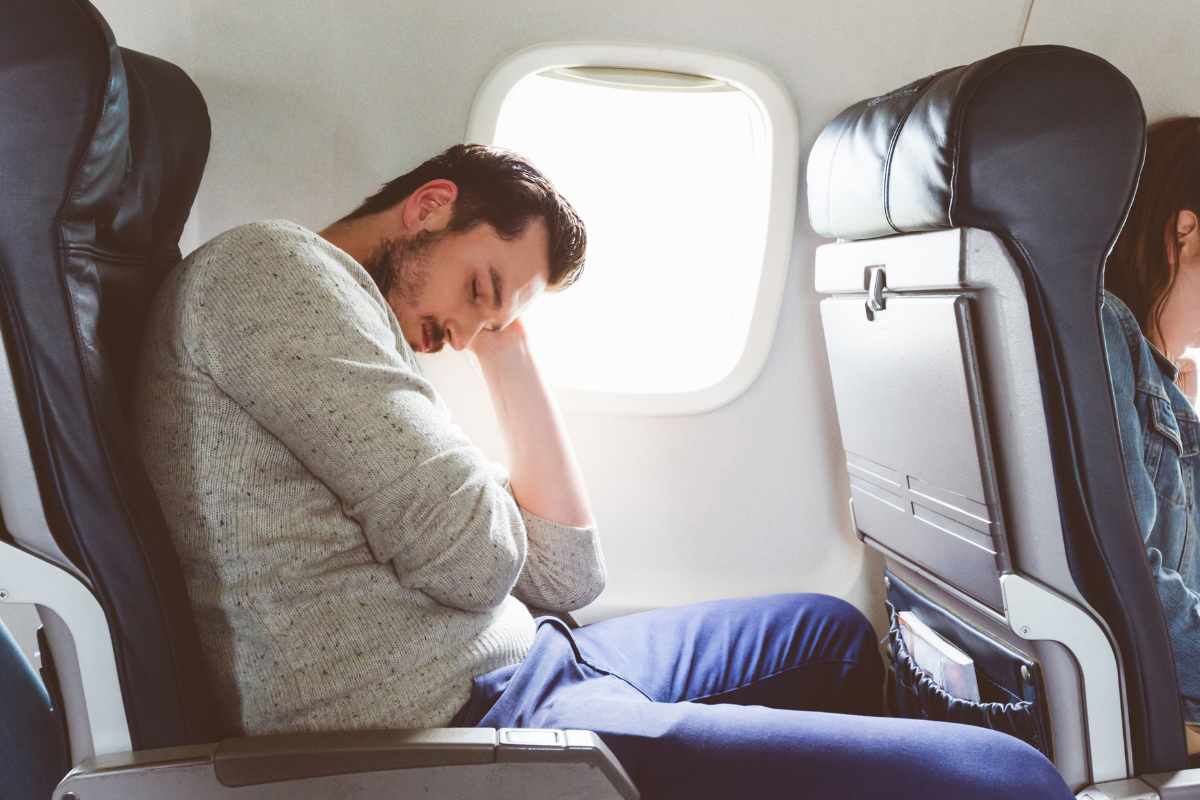 Does Spirit Allow Pillows? Facts for a Comfy Flight Experience