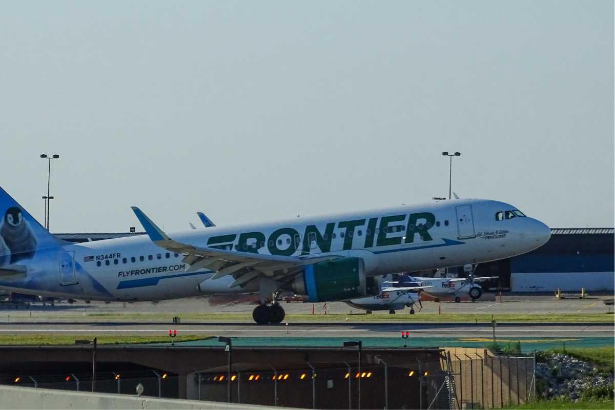 How Big are Frontier Seats and Seatbelts: Size and Comfort Explained