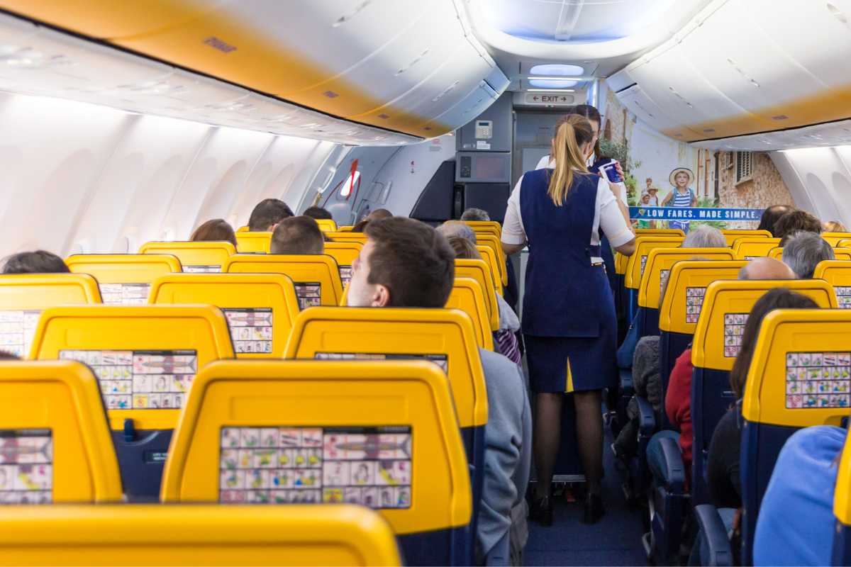 How Big Are Ryanair Seats and Seatbelts: A Comfort Guide for Travelers